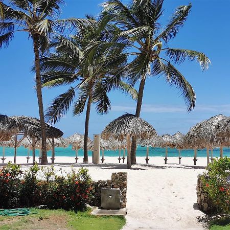 Sol Caribe Suites - Playa Los Corales - Beach Club, Wifi, Swimming Pool - Calle Aruba Пунта Кана Екстериор снимка