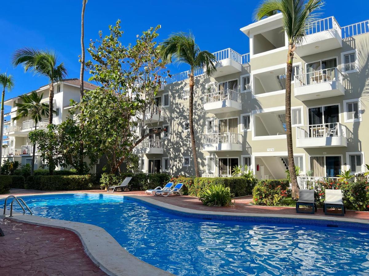 Sol Caribe Suites - Playa Los Corales - Beach Club, Wifi, Swimming Pool - Calle Aruba Пунта Кана Екстериор снимка