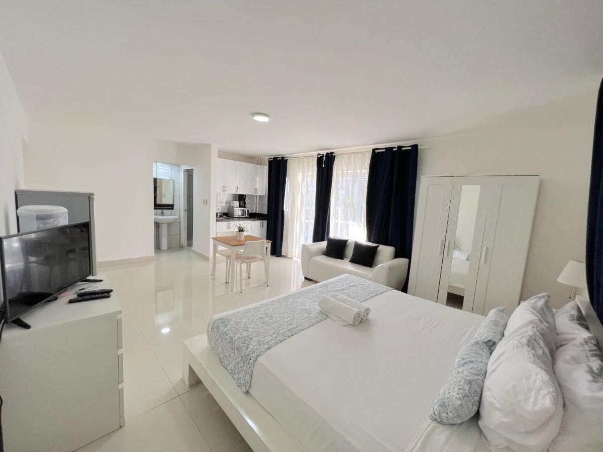 Sol Caribe Suites - Playa Los Corales - Beach Club, Wifi, Swimming Pool - Calle Aruba Пунта Кана Стая снимка